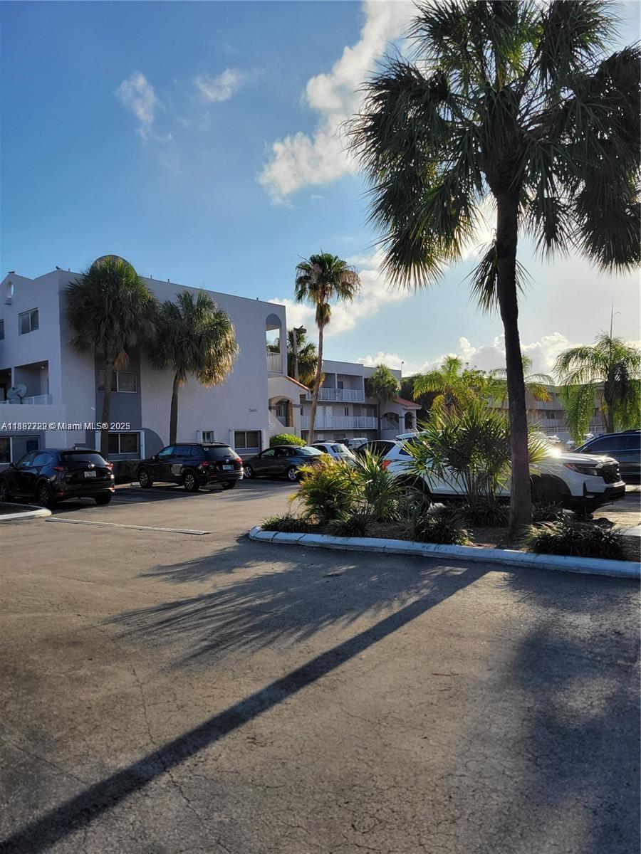 Terrazas Del Sol - Residential