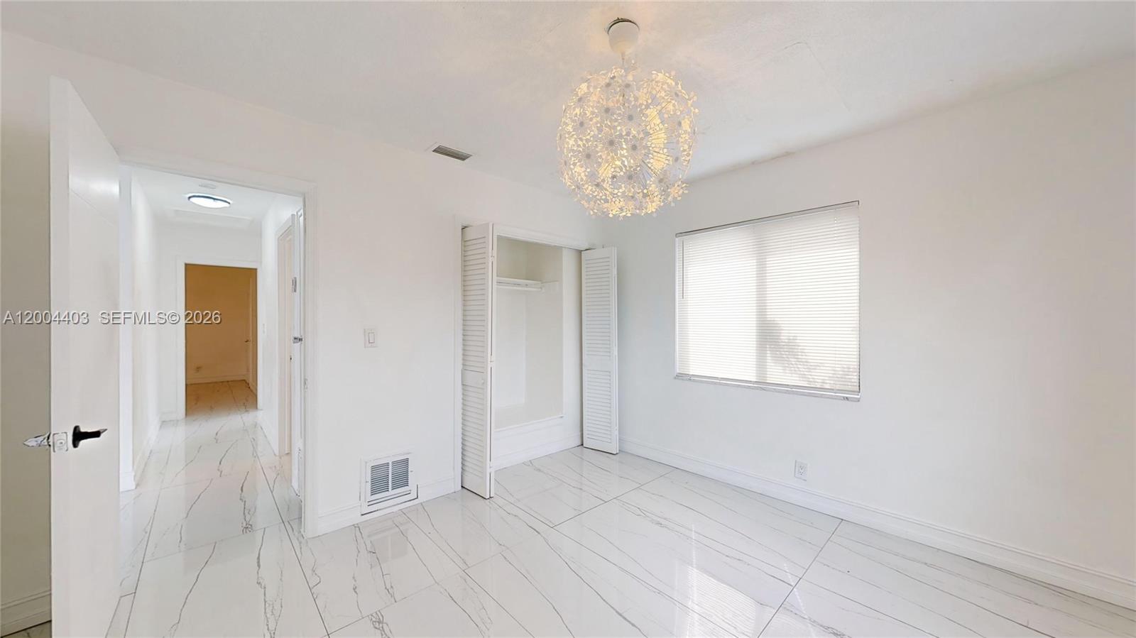 LAKESIDE ESTATES NO 2 - Residential Lease