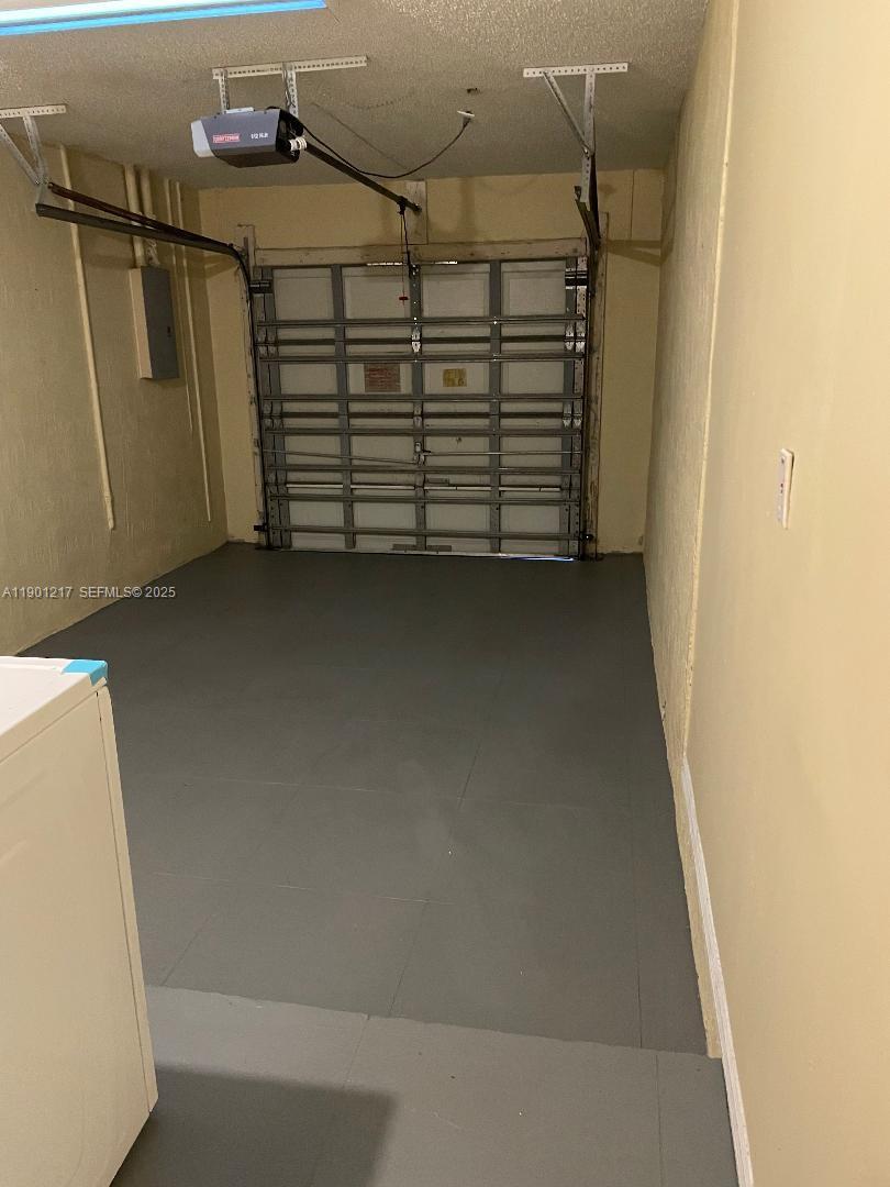 FOREST LAKES VILLAS - Residential