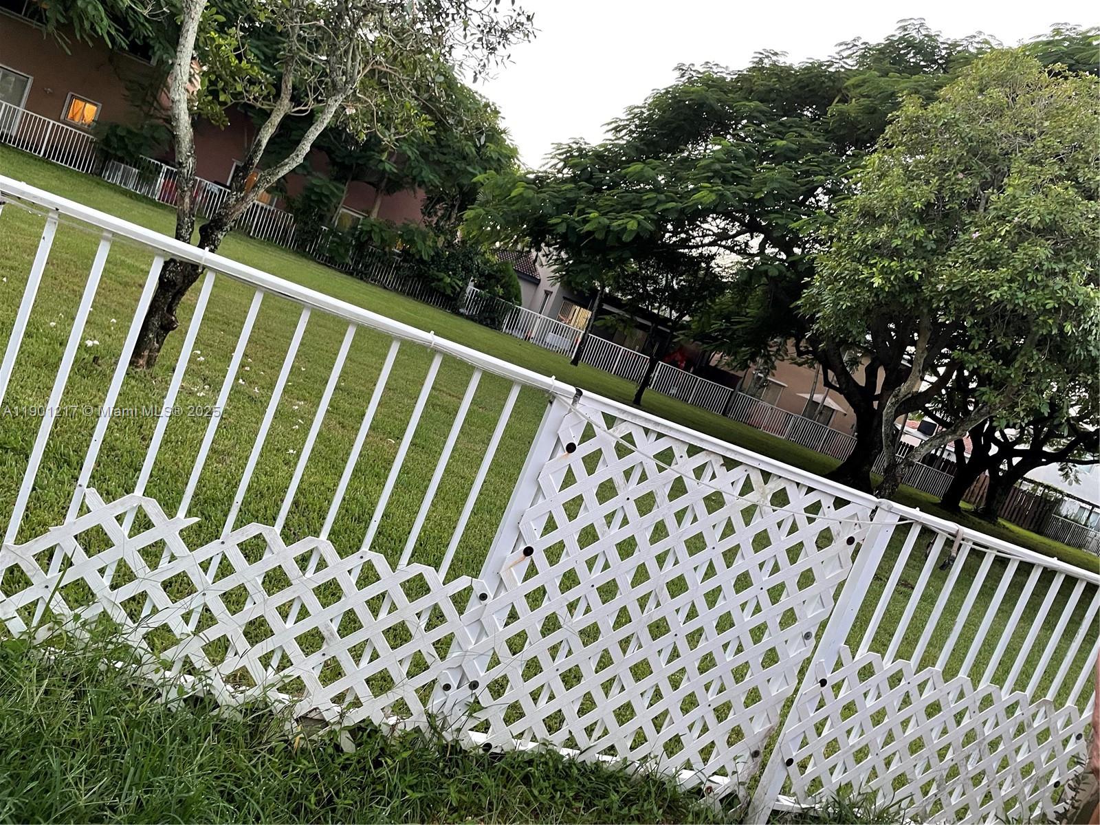 FOREST LAKES VILLAS - Residential