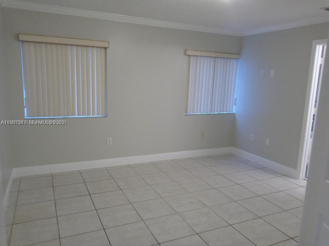 FOREST LAKES VILLAS - Residential