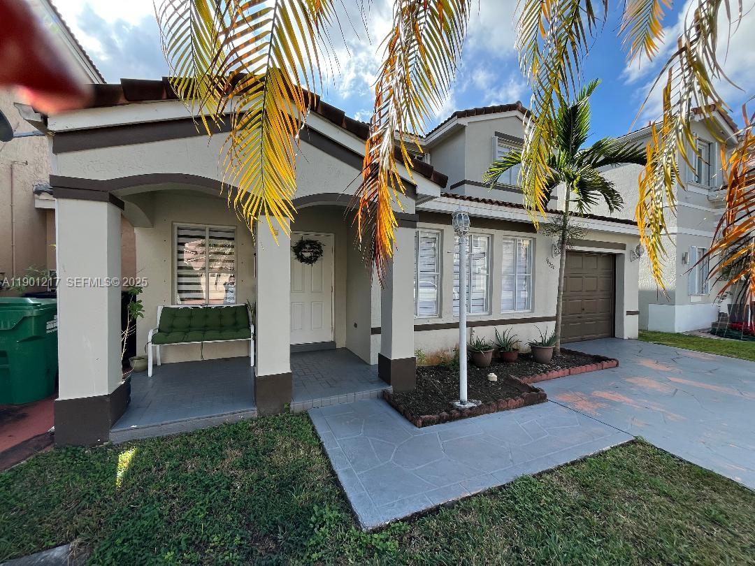 FOREST LAKES VILLAS - Residential