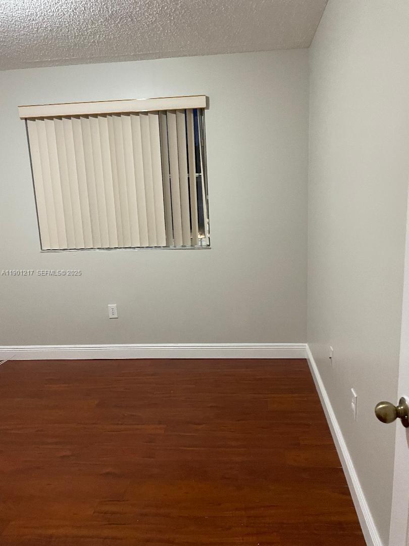 FOREST LAKES VILLAS - Residential