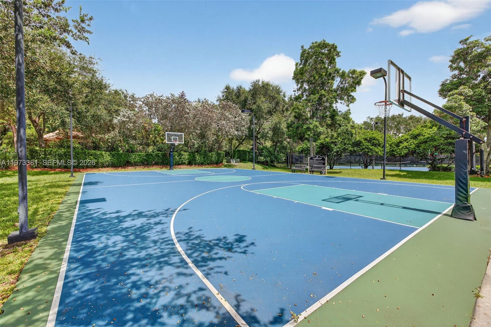 LONG LAKE RANCHES - Residential