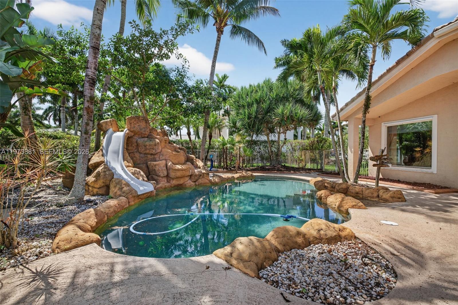 LONG LAKE RANCHES - Residential