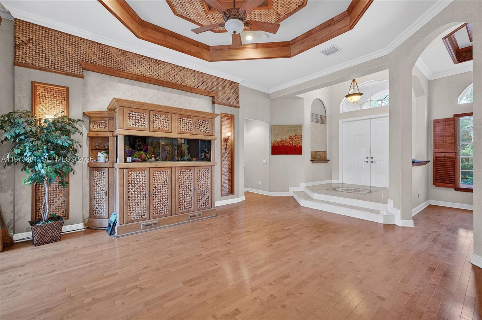 LONG LAKE RANCHES - Residential