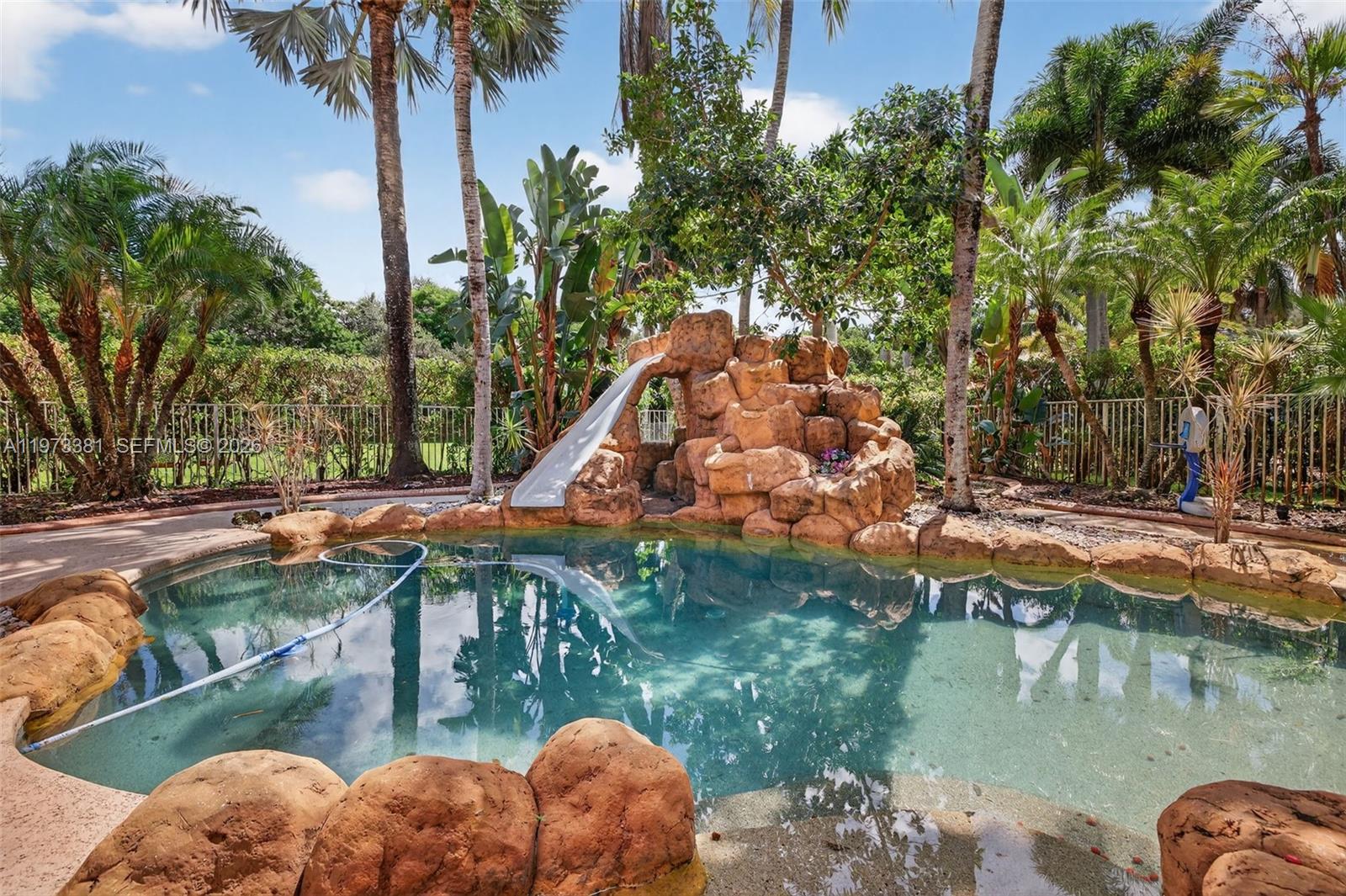 LONG LAKE RANCHES - Residential