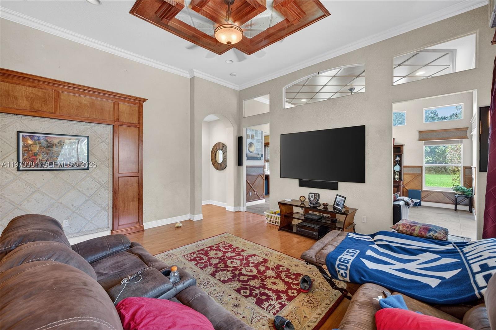 LONG LAKE RANCHES - Residential