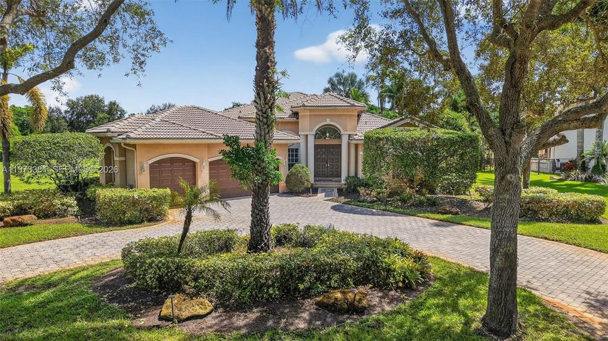 Amazing potential in this one-story triple split 5BR/3BA home with Florida room offers nearly 4,000 sq ft of living space on a deep builder’s acre in Long Lake Ranches. The open, expansive floor plan is perfect for entertaining, featuring a kitchen with endless cabinets, counter space, and stainless steel appliances. A large primary suite includes a sitting area and big walk-in closet, while secondary bedrooms are generous in size. Enjoy the outdoor lifestyle with a custom pool and slide. The fifth bedroom is currently set up as an office. Amazing amenities, close to 595, and in the Davie school system.