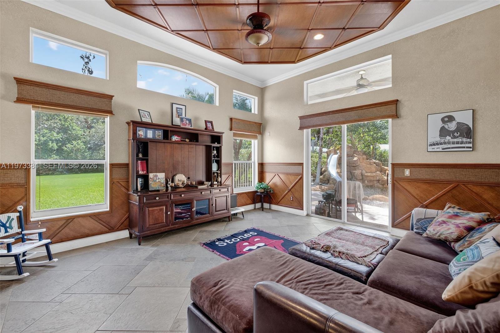 LONG LAKE RANCHES - Residential