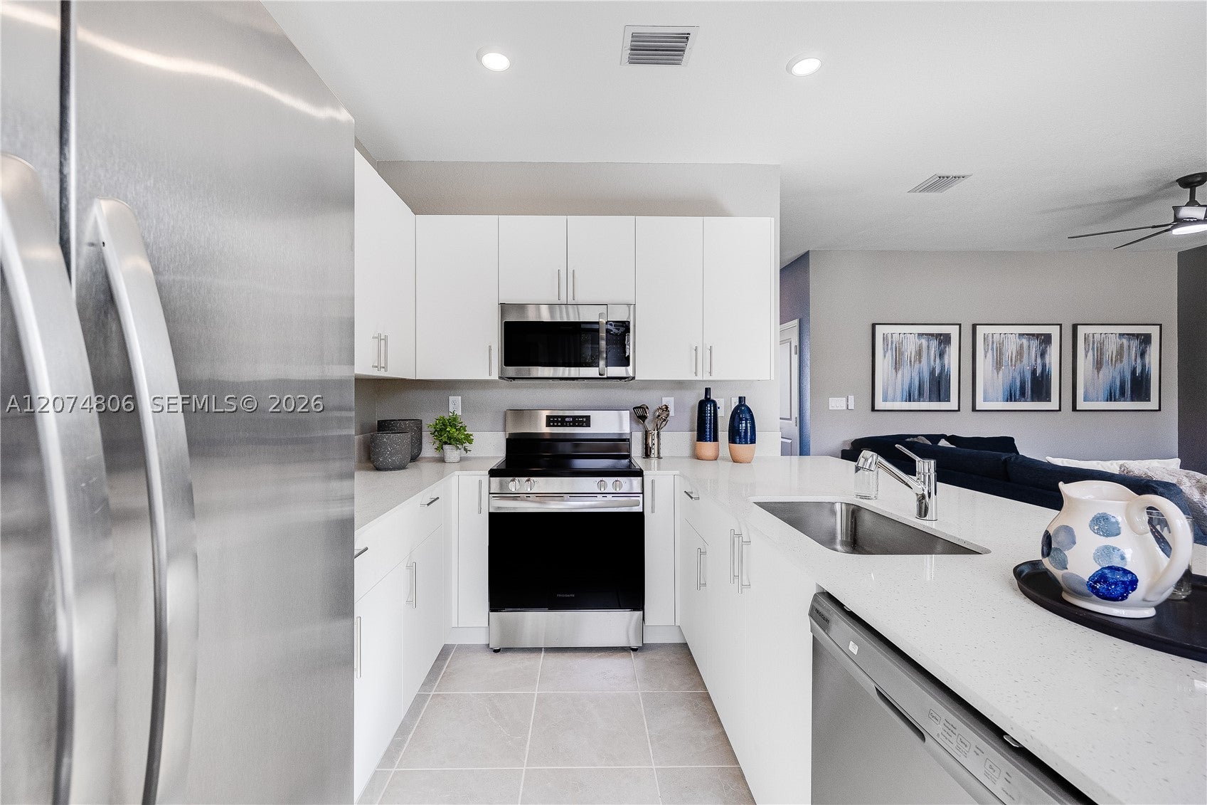 754 SE 15 ST