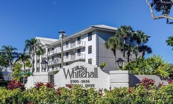 Photo 1 of 3540 Whitehall Dr 306, West Palm Beach, Florida, $2,500, Web #: 11577175