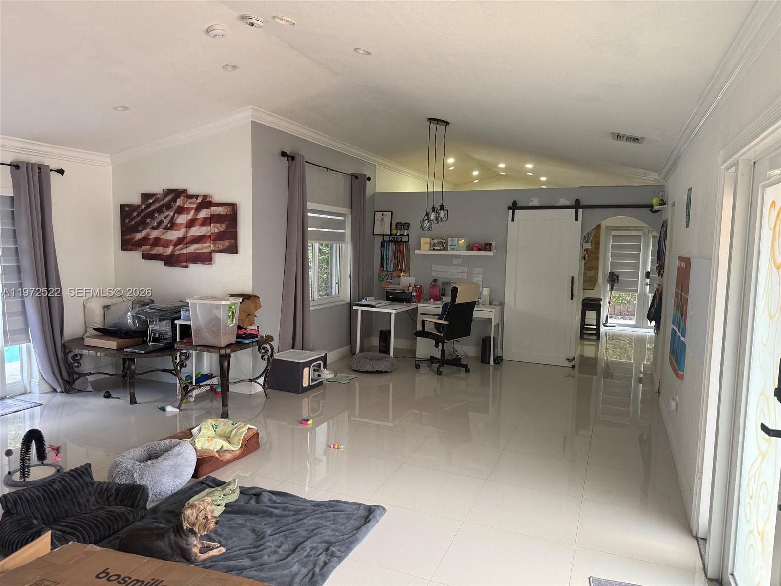 COUNTRY LAKE MANORS SEC 3 - Residential