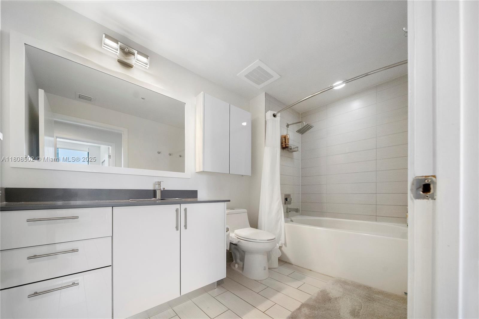 NINE AT MARY BRICKELL VIL - Residential