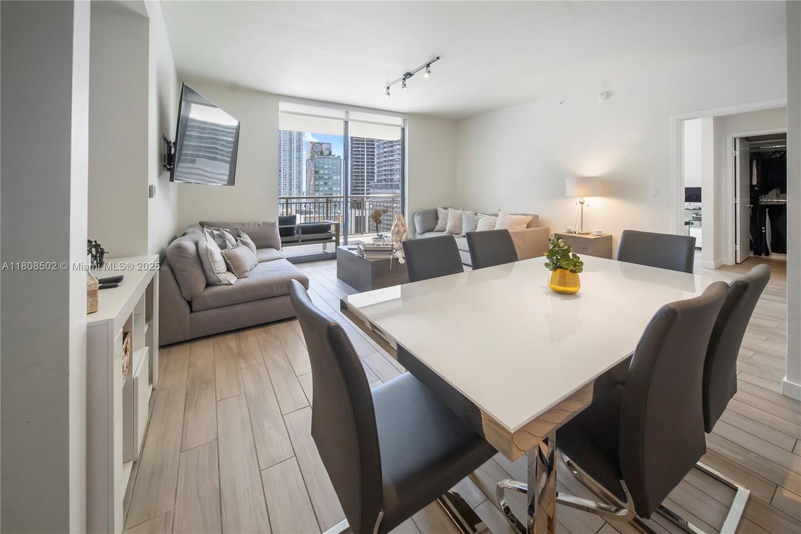 NINE AT MARY BRICKELL VIL - Residential