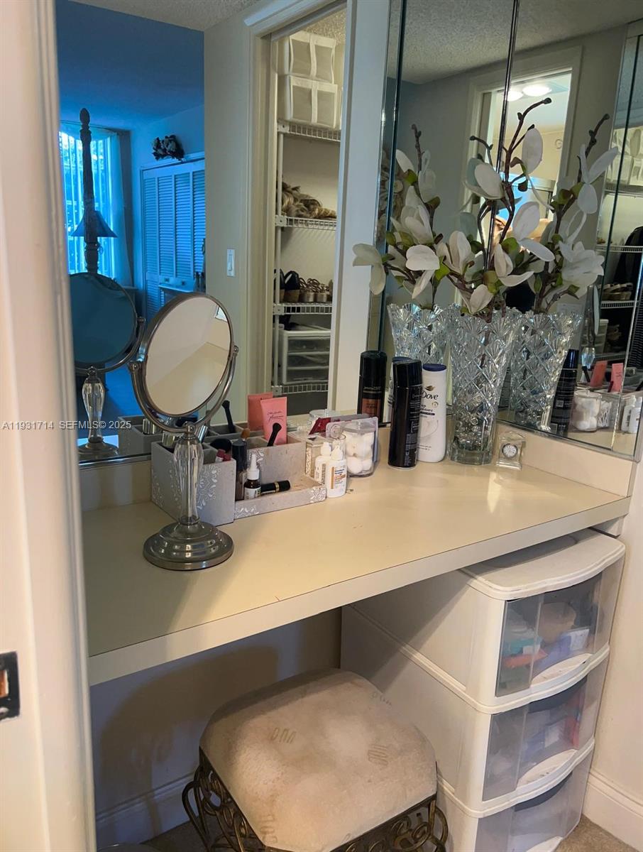 NO 99 PALM-AIRE COUNTRY C - Residential