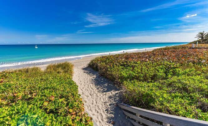 JUNO SHORES RESORT CONDO - Residential