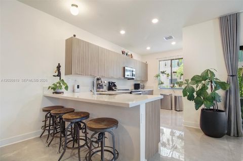 Tiny photo for 4718 NW 83rd Pkwy, Doral, FL 33166 (MLS # A12026819)