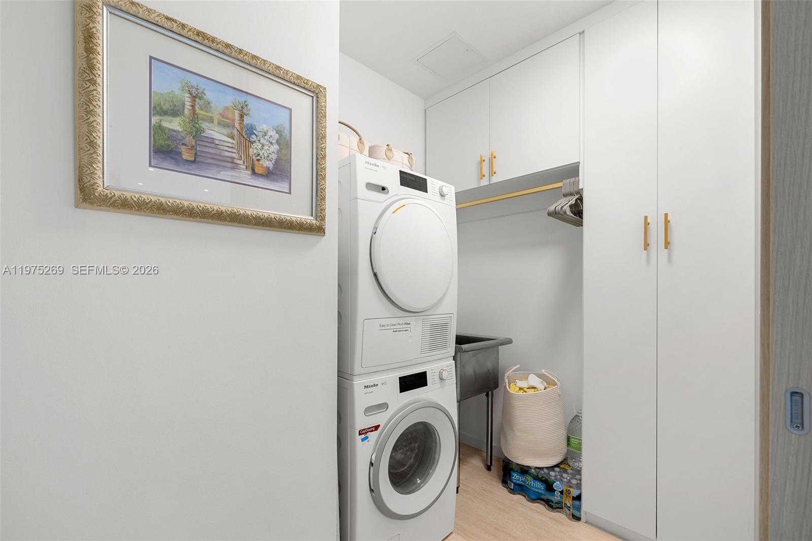 BRICKELL FLATIRON CONDO - Residential