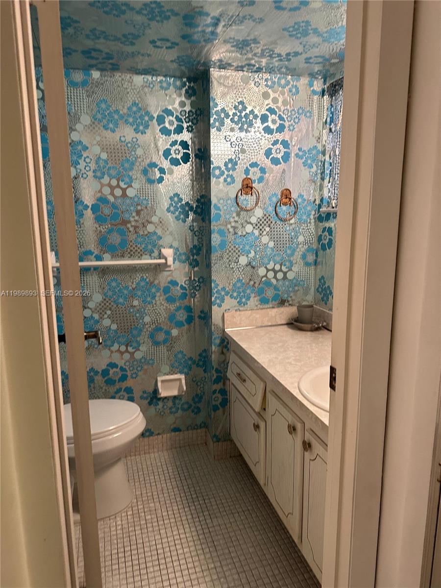 FOURTH GULFSTREAM GARDEN - Residential Lease