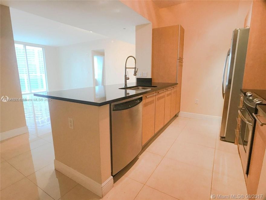 Gorgeous and spacious 2 bed 2 bath condo. High end building at the heart of Brickell with all the amenities and within walking distance of Brickell City Center, Mary Brickell Village, Publix, restaurants, a metro mover stop, etc. Upgraded and stainless steel appliances. Both bedrooms have walk-in closets. Amenities include: 2 heated swimming pools, hot tub, gym, steam room, business center, theater room, club room, valet parking, 24/7 concierge. Some furniture provided, but optional based on your needs.