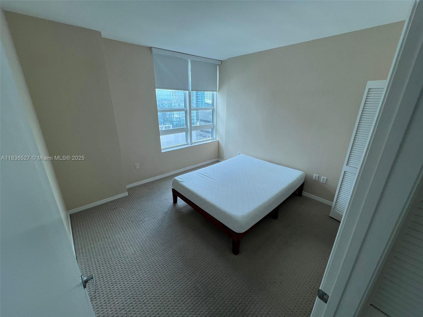 THE PLAZA 901 BRICKELL CO - Residential