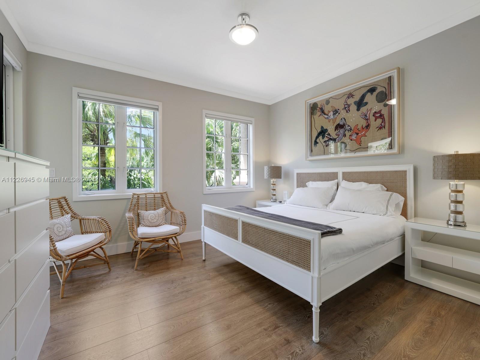 SEASIDE CONDO - Residential