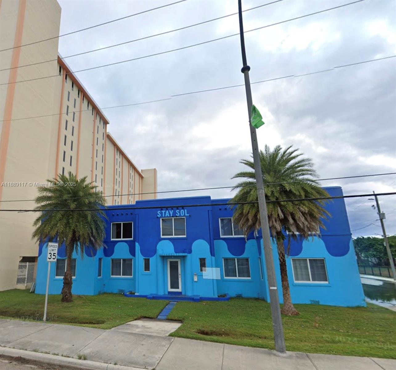 809 S Ocean Dr