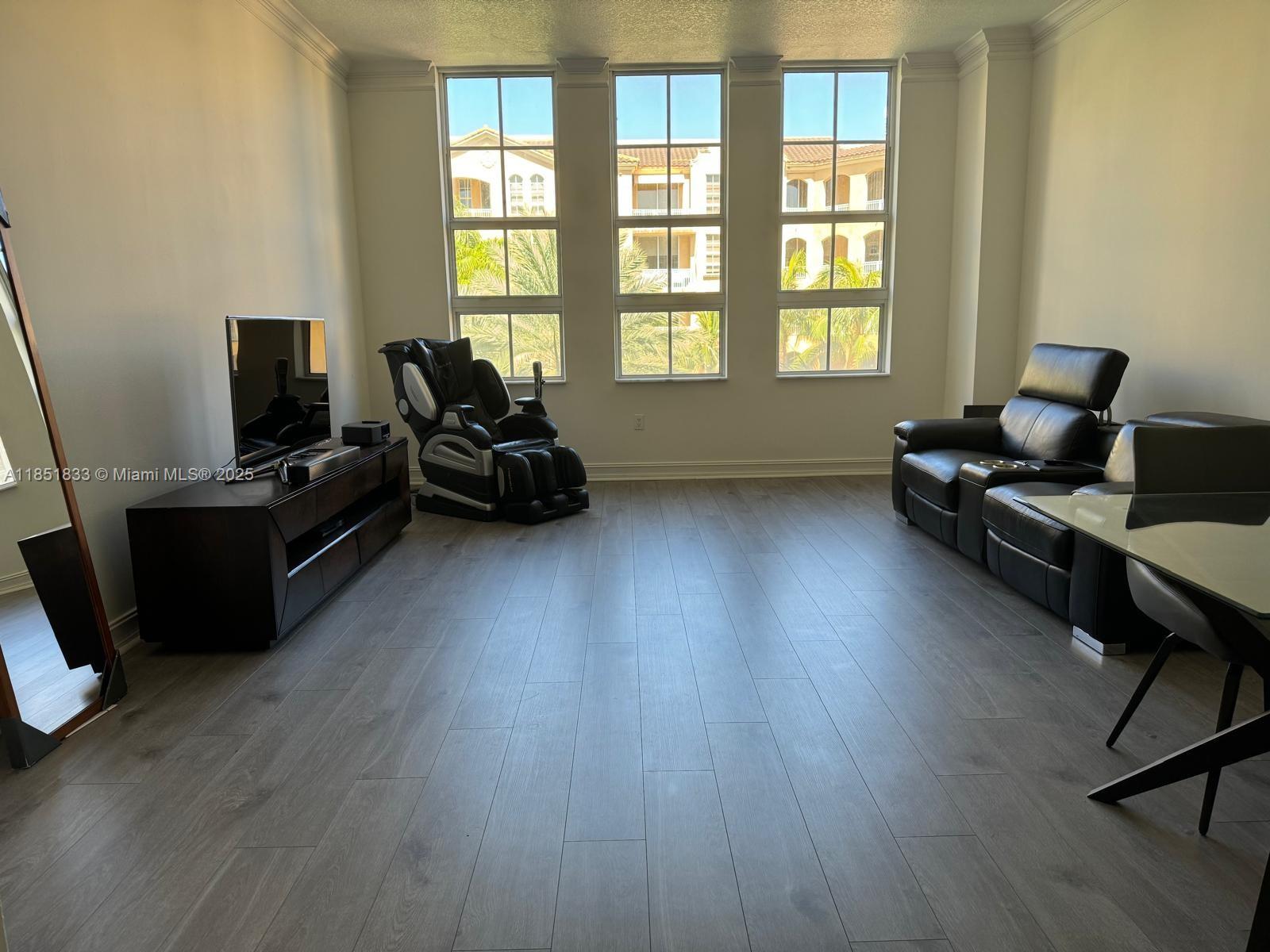 PRICED FOR QUICK SALE AND READY TO MOVE IN 1 BEDROOM, 1BATH APARTMENT IN LUXURY MEDITERRENIAN STYLE BUILDING. NICE POOL, GARDEN AND SKYLINE VIEW FROM THE LARGE BALCONY. PLENTY OF STORAGE SPACE. 1 BIG WALK-IN CLOSET AND 3 REGULAR CLOSETS. RARE TO FIND HIGH 9,5 FT CEILINGS. WASHER/DRYER INSIDE THE APARTMENT. FULL LUXURY AMENITIES INCLUDE HEATED POOL, CONFERENCE ROOM, STATE OF THE ART GYM. WI/FI INCLUDED IN MAINTENANCE. EXELENT LOCATION. CLOSE TO PUBLIX, AVENTURA MALL, GULFSTREAM PARK, SHOPS RESTAURANTS.