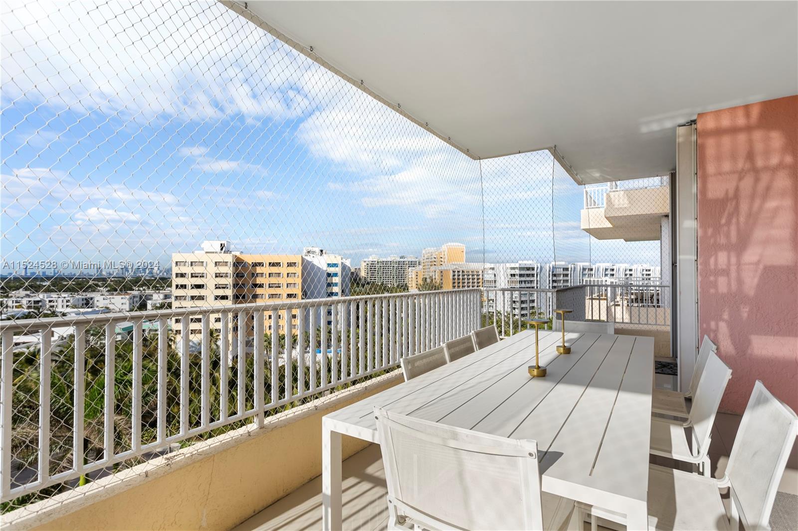 CLUB TOWER THREE CONDO - Residential