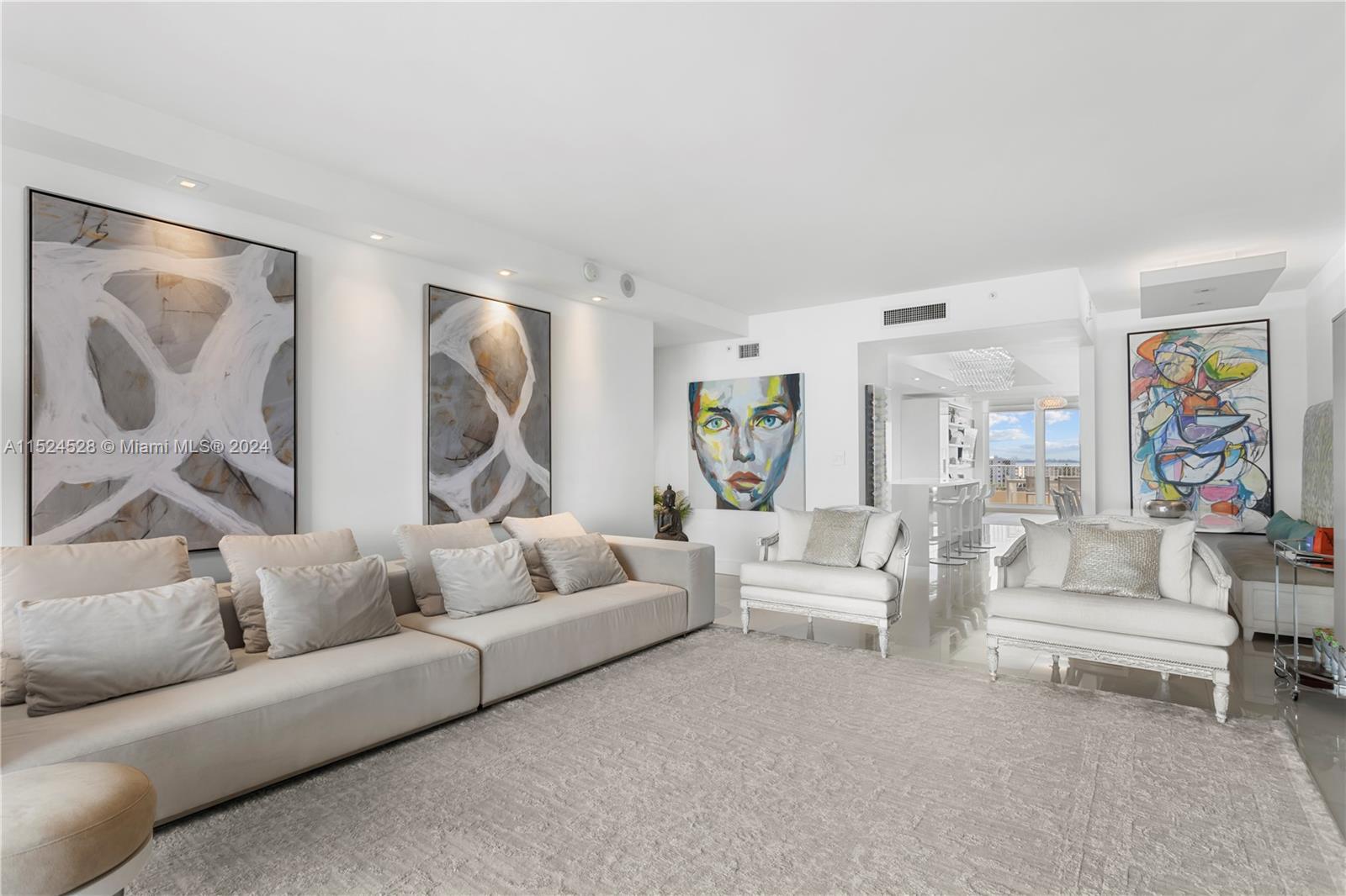 CLUB TOWER THREE CONDO - Residential