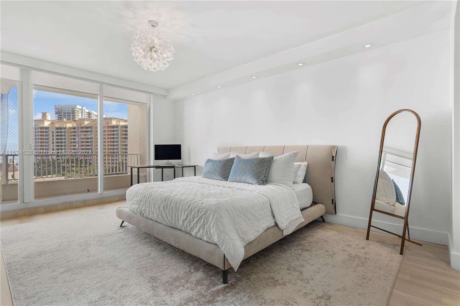 CLUB TOWER THREE CONDO - Residential