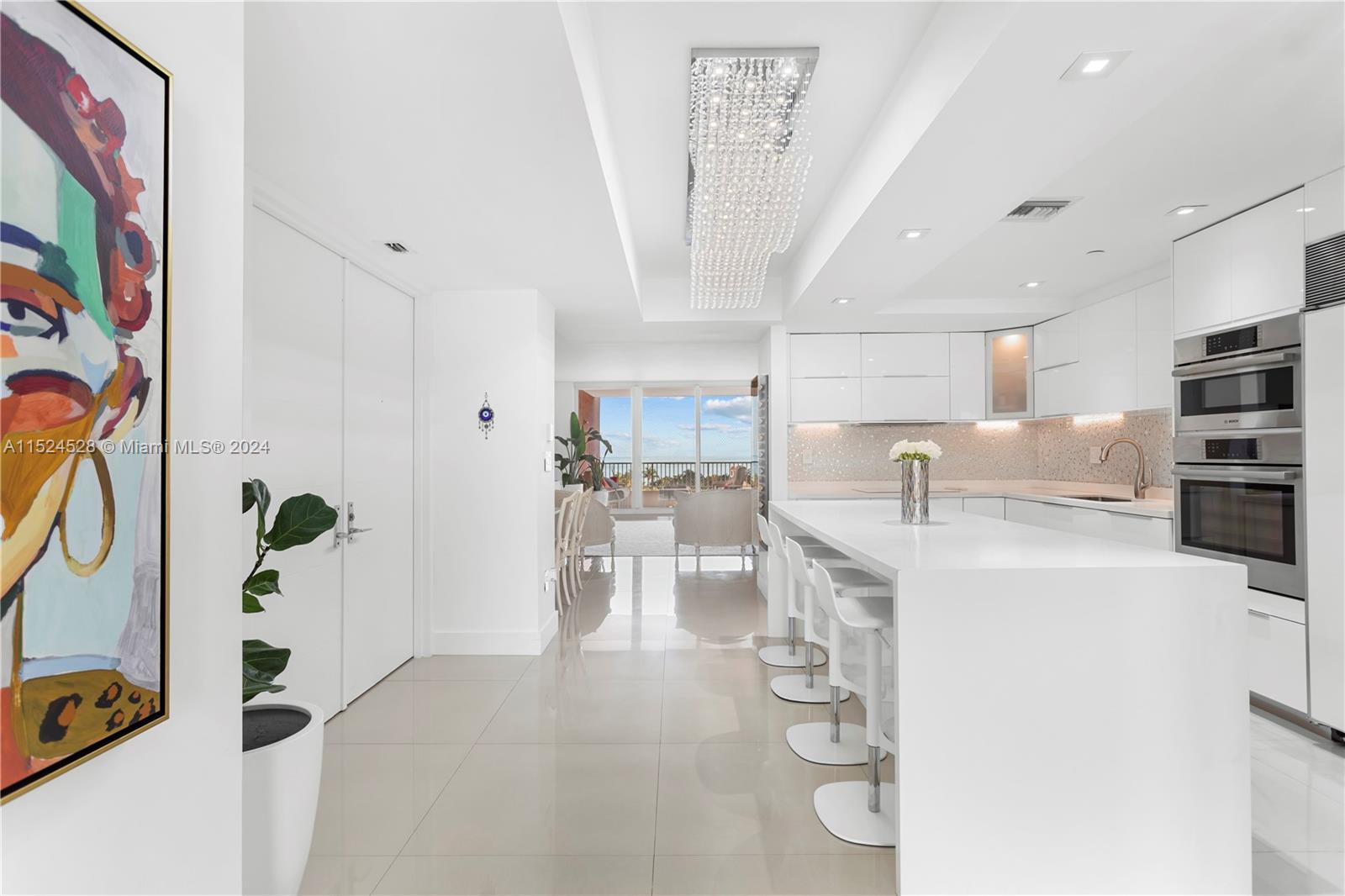 CLUB TOWER THREE CONDO - Residential