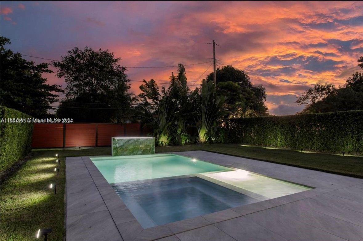 TRESULEE - Residential