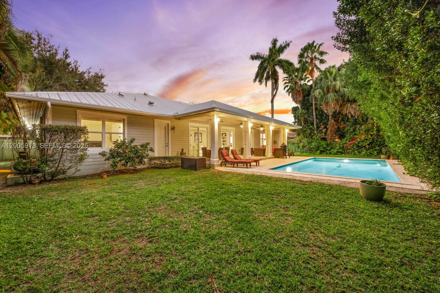 BEVERLY GARDENS - Residential