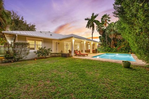 Tiny photo for 8020 SW 62nd Ave, Miami, FL 33143 (MLS # A12005913)