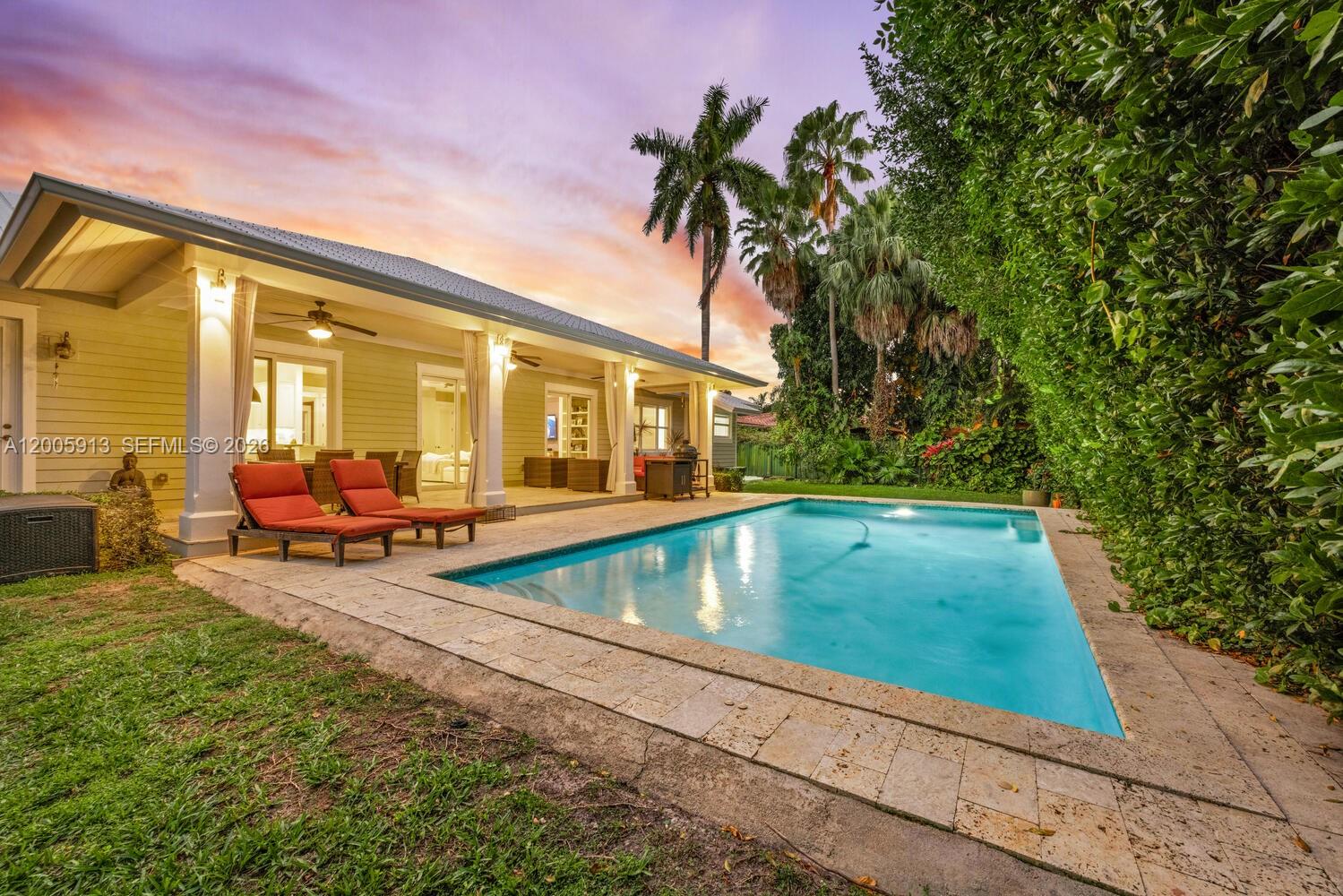 BEVERLY GARDENS - Residential