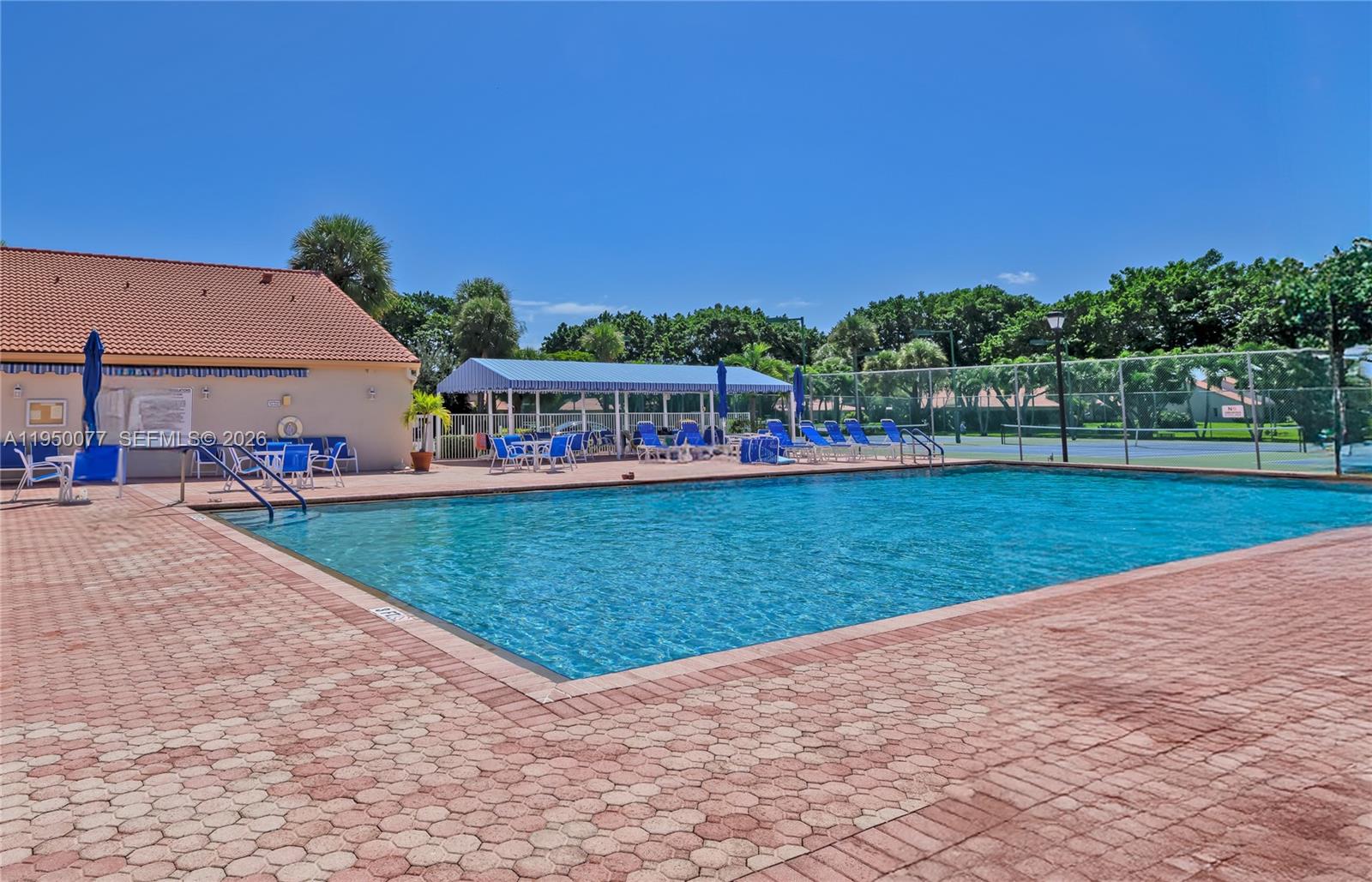 EMERALD POINTE 2 - Residential