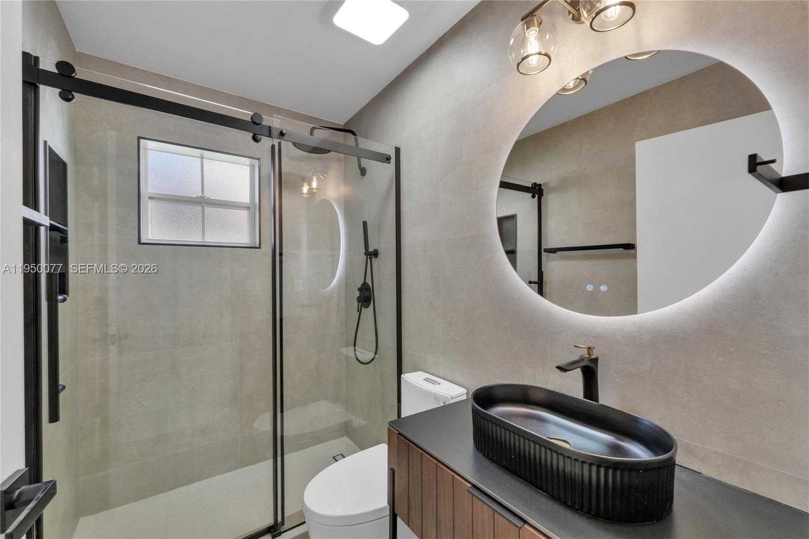 EMERALD POINTE 2 - Residential