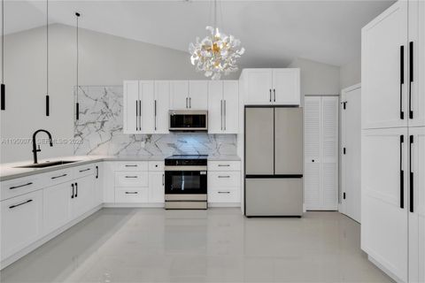 7889 Lake Sands Dr Delray Beach FL 33446