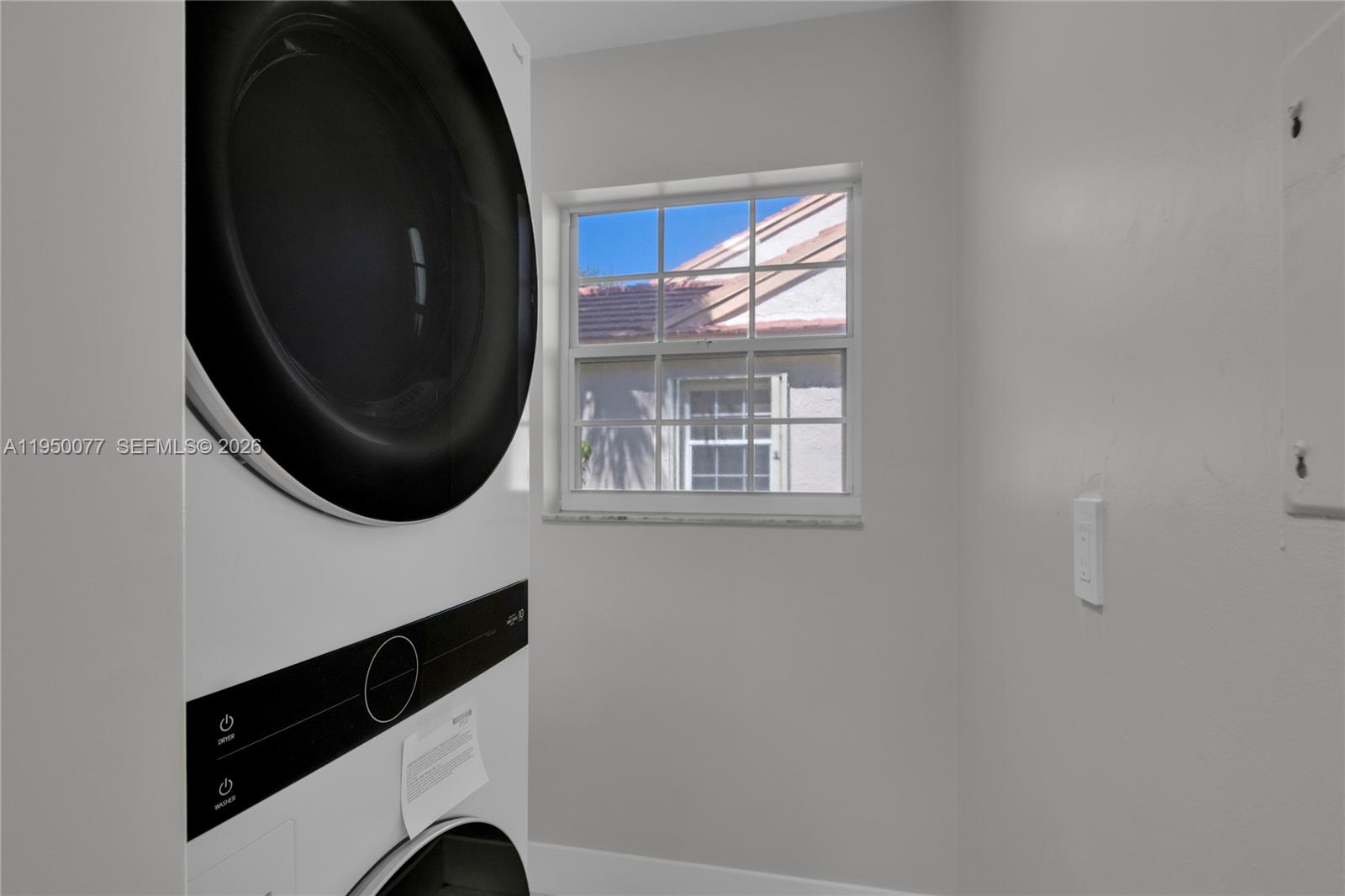 EMERALD POINTE 2 - Residential