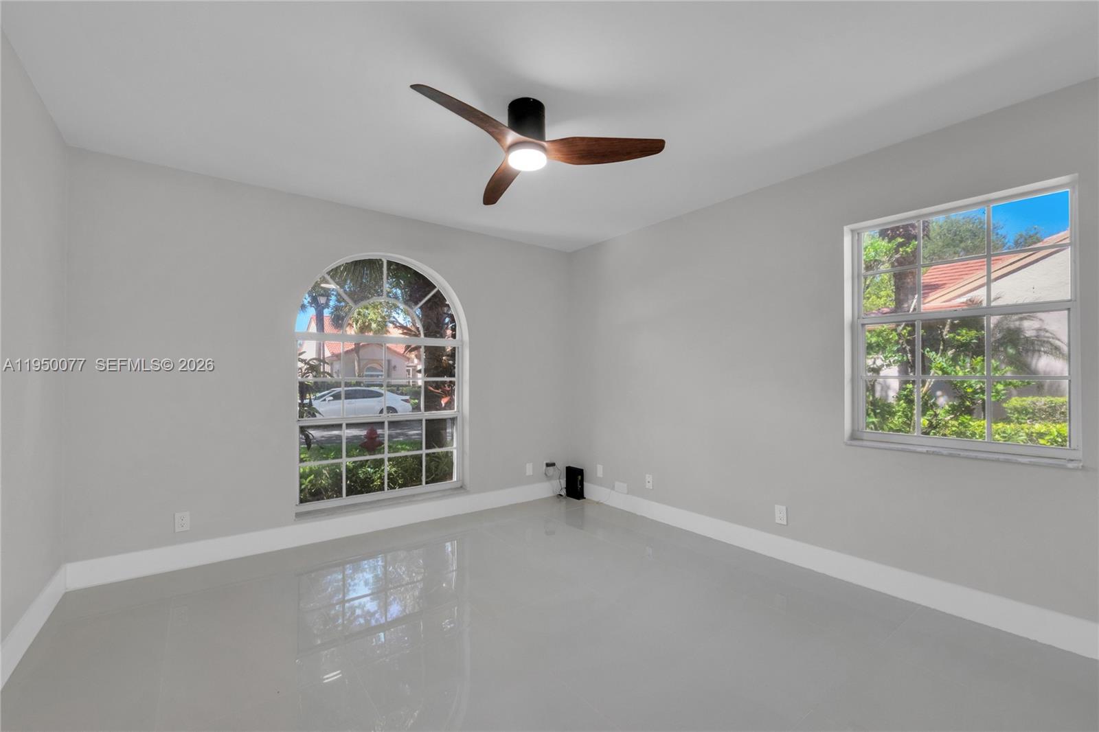 EMERALD POINTE 2 - Residential