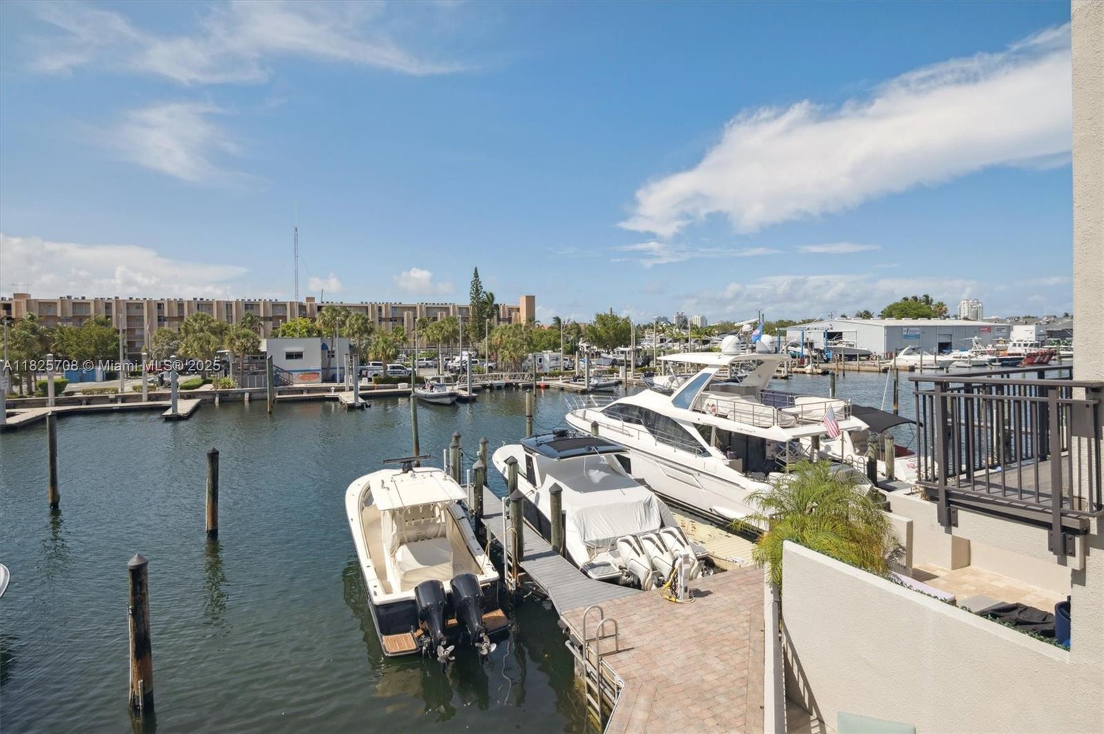 39 Portside Drive 39B