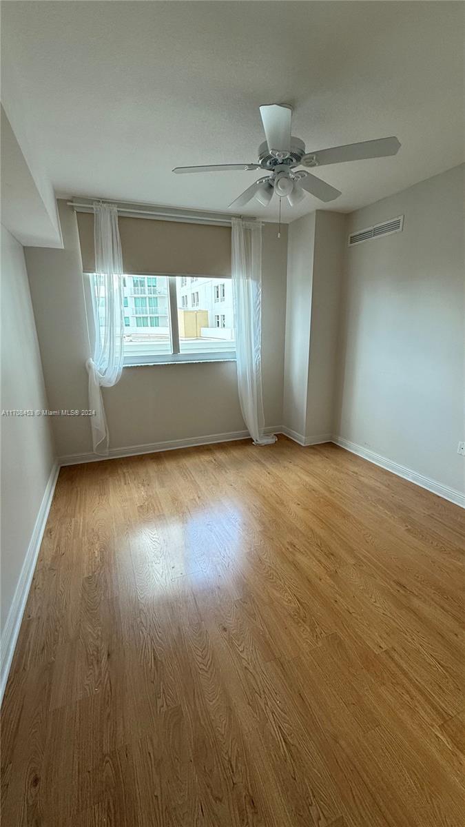 DUO CONDOMINIUM WEST - Residential Lease