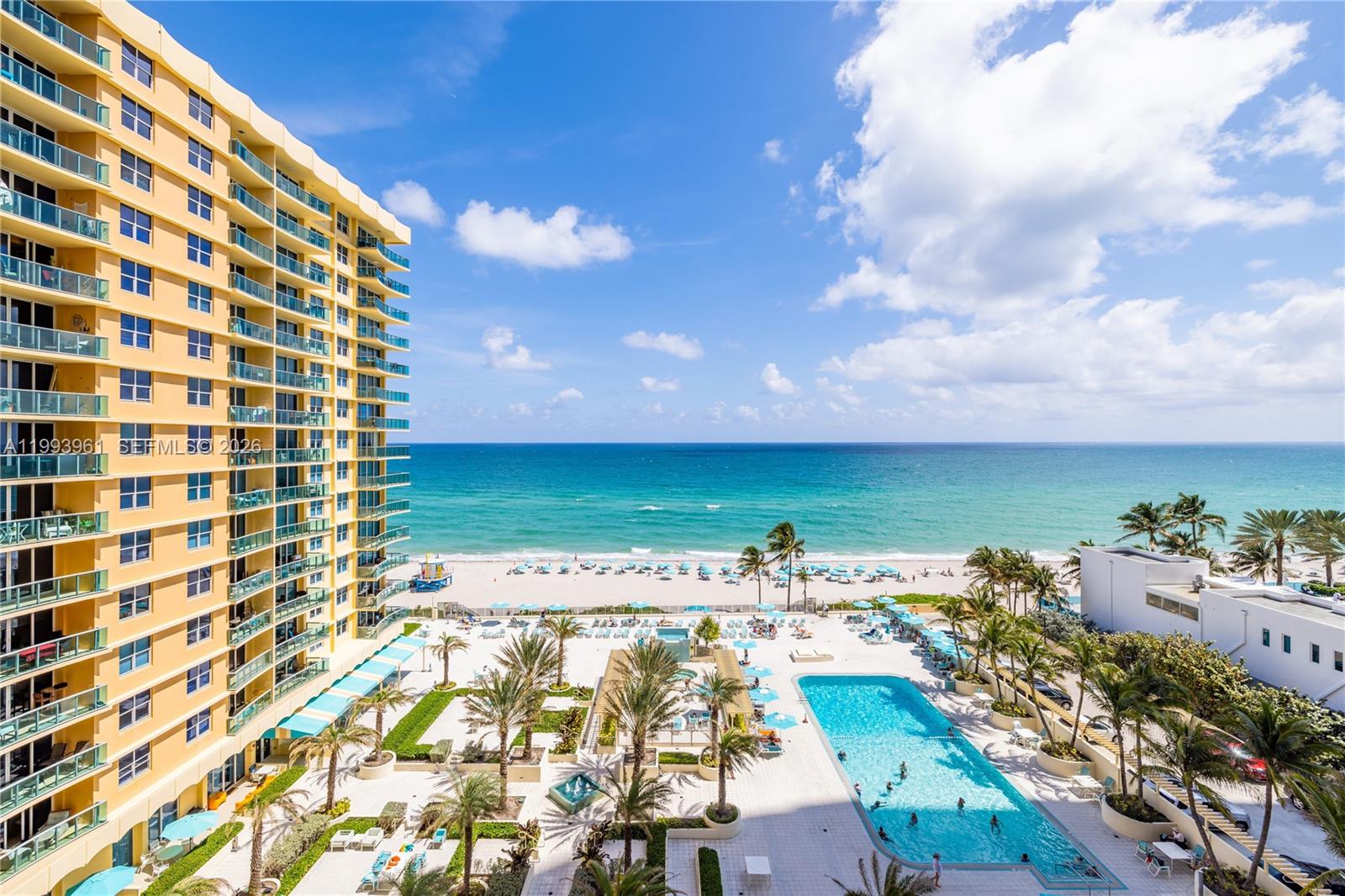 WAVE CONDO - Residential Lease