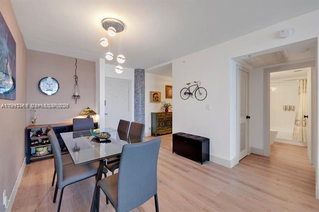 WAVE CONDO - Residential Lease