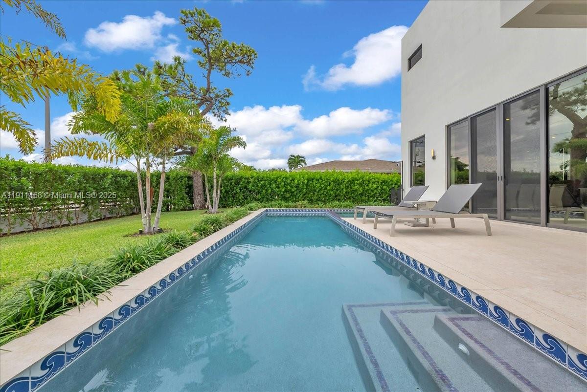 MARCO BEACH UNIT 3 - Residential