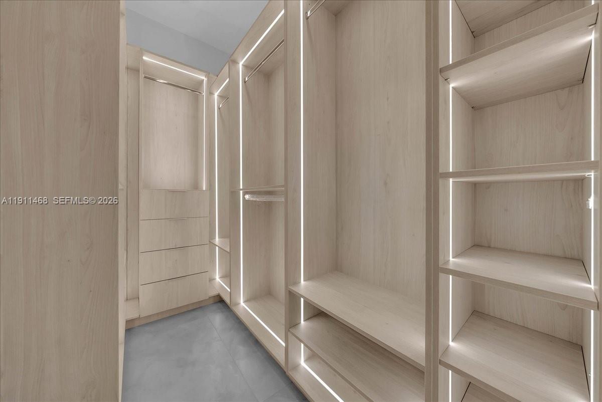 MARCO BEACH UNIT 3 - Residential