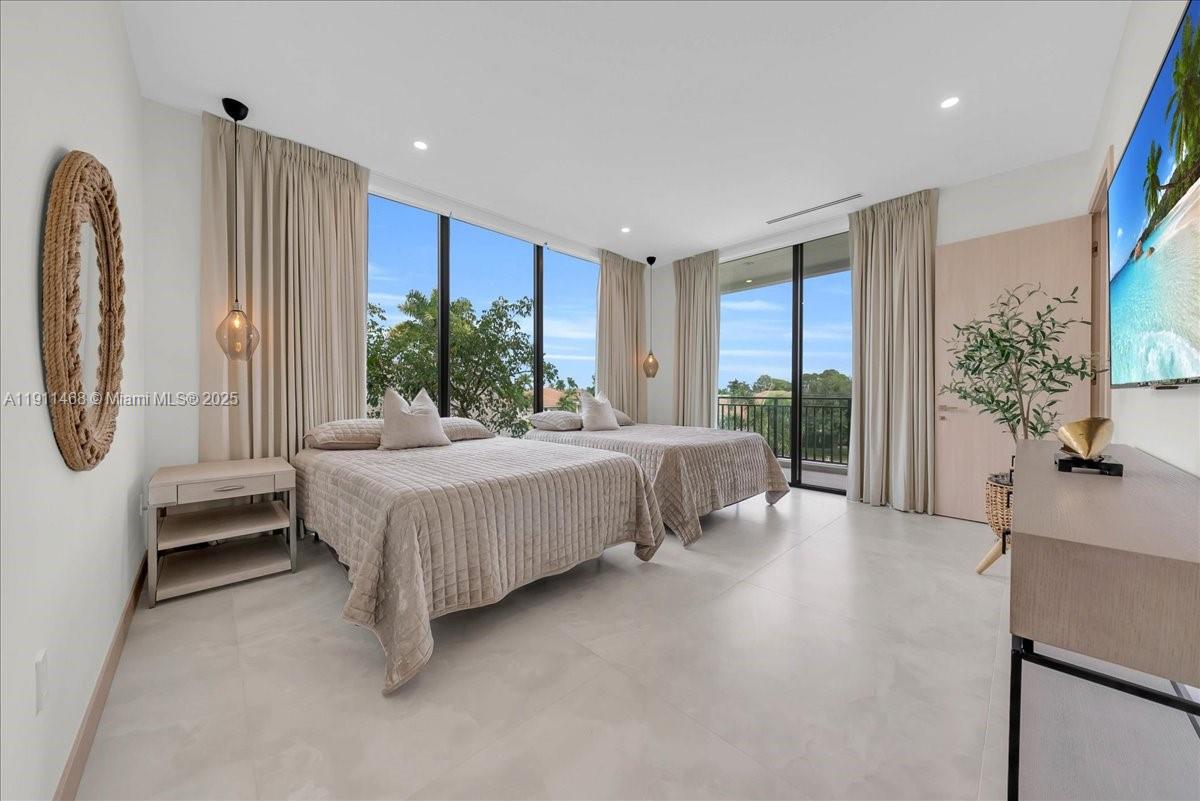 MARCO BEACH UNIT 3 - Residential