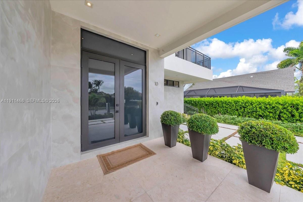 MARCO BEACH UNIT 3 - Residential